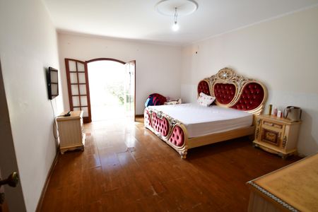 Casa para alugar com 500m², 4 quartos e 6 vagasQuarto 1 - Suíte