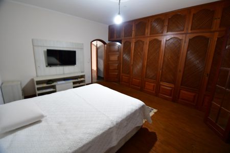 Casa para alugar com 500m², 4 quartos e 6 vagasQuarto 4 - Suíte