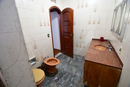 Casa para alugar com 500m², 4 quartos e 6 vagasBanheiro Suíte