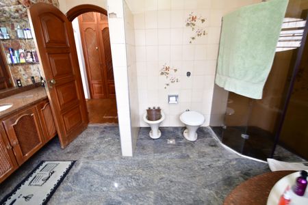 Casa para alugar com 500m², 4 quartos e 6 vagasBanheiro Suíte