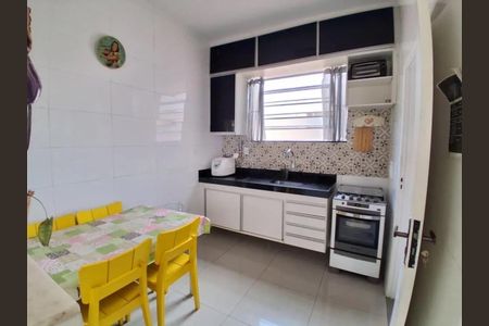Apartamento para alugar com 70m², 2 quartos e 1 vagaCozinha