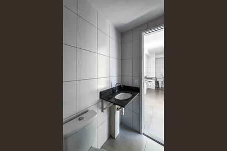 Apartamento para alugar com 38m², 2 quartos e 1 vaga Apartamento para alugar com 38m², 2 quartos e 1 vagaBanheiro