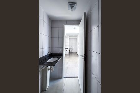 Apartamento para alugar com 38m², 2 quartos e 1 vaga Apartamento para alugar com 38m², 2 quartos e 1 vagaBanheiro