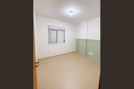 Quarto 2 de apartamento para alugar com 2 quartos, 70m² em São João, Porto Alegre