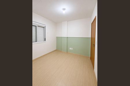 Quarto 2 de apartamento para alugar com 2 quartos, 70m² em São João, Porto Alegre