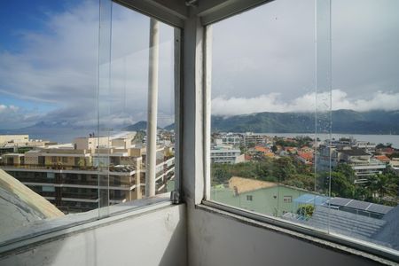 Vista do quarto 3 de casa para alugar com 2 quartos, 100m² em Camboinhas, Niterói