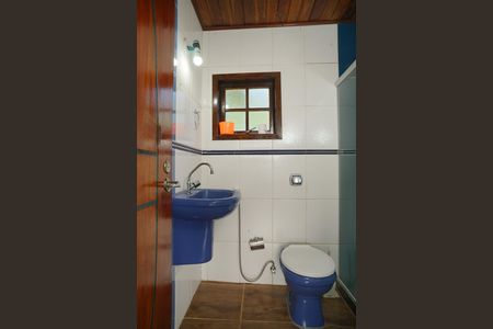 Casa para alugar com 100m², 2 quartos e 1 vaga Casa para alugar com 100m², 2 quartos e 1 vagaBanheiro Social