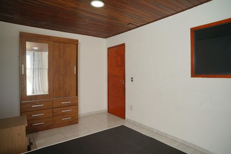 Casa para alugar com 100m², 2 quartos e 1 vaga Casa para alugar com 100m², 2 quartos e 1 vagaQuarto 3