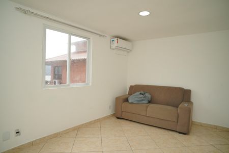 Casa para alugar com 100m², 2 quartos e 1 vaga Casa para alugar com 100m², 2 quartos e 1 vagaQuarto 1