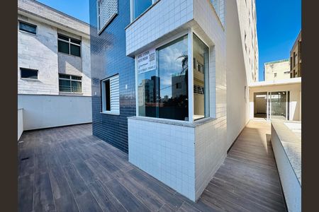 Varanda Privativa de apartamento à venda com 3 quartos, 183m² em Floresta, Belo Horizonte