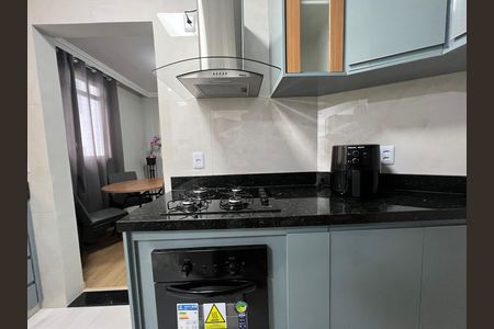Cozinha de apartamento para alugar com 2 quartos, 68m² em Manacás, Belo Horizonte