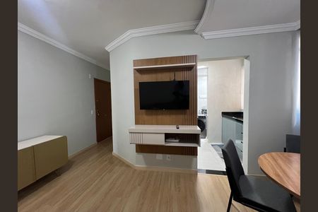 Sala de apartamento para alugar com 2 quartos, 68m² em Manacás, Belo Horizonte