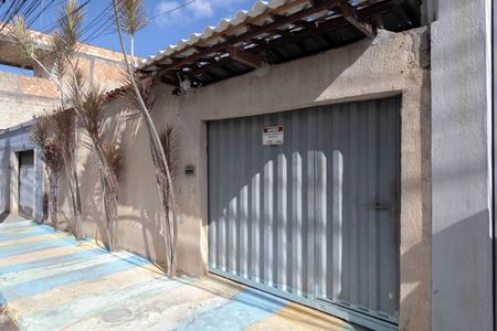 Fachada de casa à venda com 3 quartos, 290m² em Pedra Azul, Contagem