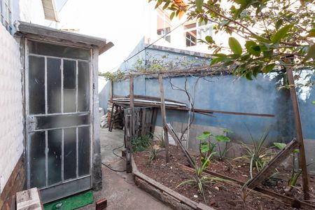 Quintal de casa à venda com 3 quartos, 290m² em Pedra Azul, Contagem