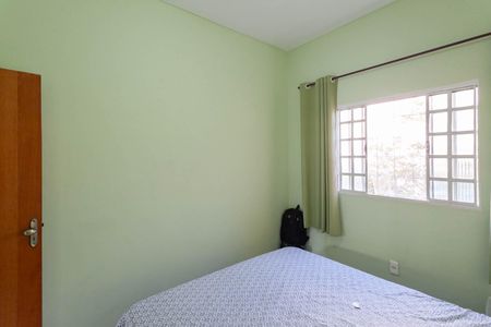 Casa à venda com 290m², 3 quartos e 6 vagas Casa à venda com 290m², 3 quartos e 6 vagasQuarto 1