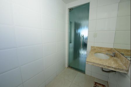 Apartamento à venda com 247m², 5 quartos e 4 vagas Apartamento à venda com 247m², 5 quartos e 4 vagasBanheiro 4