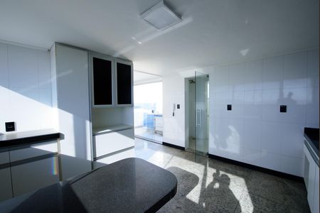 Cozinha 2 de apartamento à venda com 5 quartos, 247m² em Eldorado, Contagem