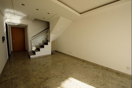 Apartamento à venda com 247m², 5 quartos e 4 vagas Apartamento à venda com 247m², 5 quartos e 4 vagasSala