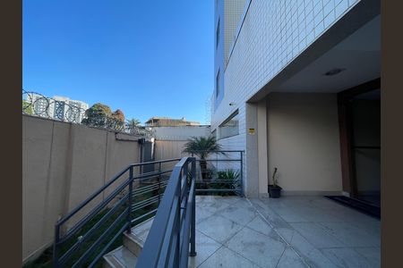 Apartamento à venda com 247m², 5 quartos e 4 vagasHall de entrada