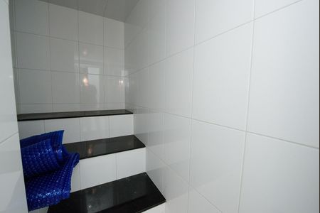 Apartamento à venda com 247m², 5 quartos e 4 vagas Apartamento à venda com 247m², 5 quartos e 4 vagasSaúna