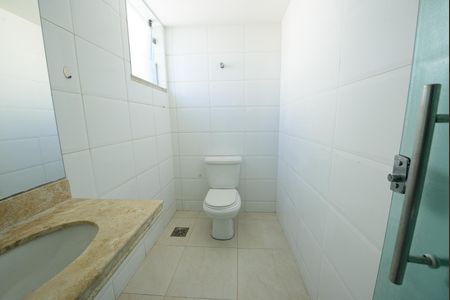 Apartamento à venda com 247m², 5 quartos e 4 vagas Apartamento à venda com 247m², 5 quartos e 4 vagasBanheiro 4