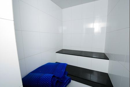 Apartamento à venda com 247m², 5 quartos e 4 vagas Apartamento à venda com 247m², 5 quartos e 4 vagasSaúna