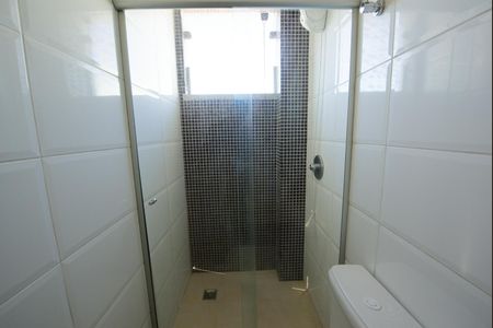 Apartamento à venda com 247m², 5 quartos e 4 vagas Apartamento à venda com 247m², 5 quartos e 4 vagasBanheiro da Suíte 1