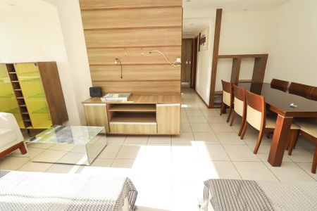 Apartamento para alugar com 69m², 3 quartos e 2 vagas