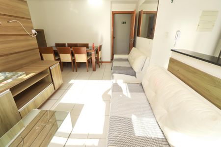 Apartamento para alugar com 69m², 3 quartos e 2 vagas