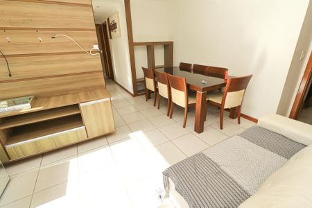 Apartamento para alugar com 69m², 3 quartos e 2 vagas