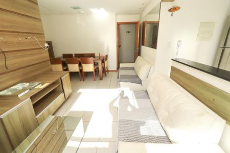 Apartamento para alugar com 69m², 3 quartos e 2 vagas
