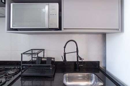 Apartamento à venda com 47m², 2 quartos e 1 vaga Apartamento à venda com 47m², 2 quartos e 1 vagaCozinha e Área de Serviço