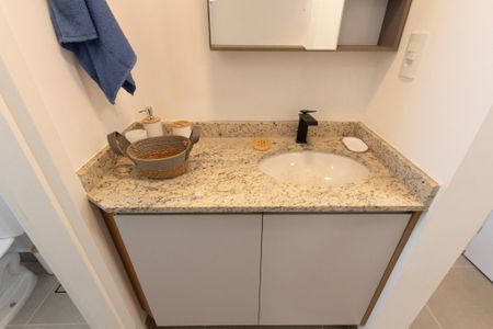 Apartamento para alugar com 70m², 2 quartos e 2 vagas Apartamento para alugar com 70m², 2 quartos e 2 vagasBanheiro Social
