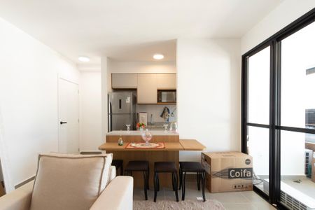 Apartamento para alugar com 70m², 2 quartos e 2 vagas Apartamento para alugar com 70m², 2 quartos e 2 vagasSala