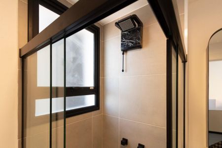 Apartamento para alugar com 70m², 2 quartos e 2 vagas Apartamento para alugar com 70m², 2 quartos e 2 vagasBanheiro Suíte