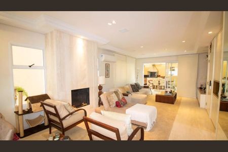 Casa à venda com 4 quartos, 230m² em Brooklin, São Paulo