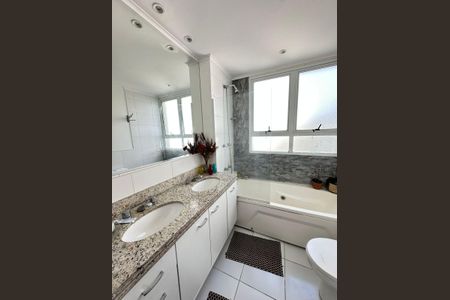 Apartamento à venda com 114m², 3 quartos e 3 vagas