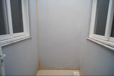 foço de luz de apartamento para alugar com 2 quartos, 80m² em Campina, São Leopoldo