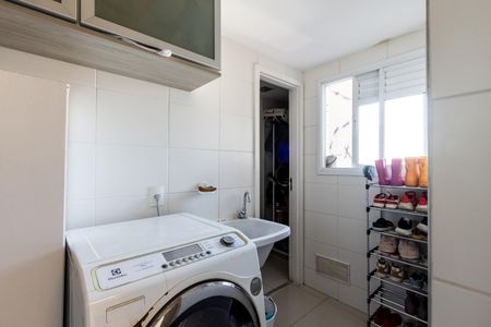 Área de Serviço de apartamento à venda com 3 quartos, 130m² em Vila Ipojuca, São Paulo