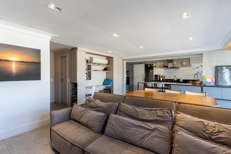 Sala de apartamento à venda com 3 quartos, 130m² em Vila Ipojuca, São Paulo