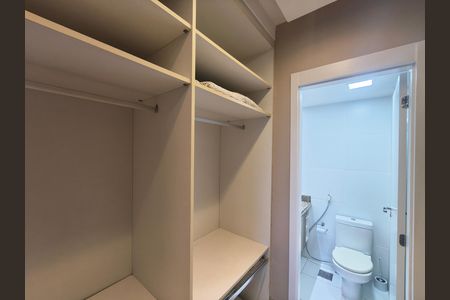 Apartamento para alugar com 70m², 2 quartos e 1 vaga Apartamento para alugar com 70m², 2 quartos e 1 vagaCloset Suite