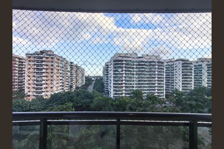 Apartamento para alugar com 70m², 2 quartos e 1 vaga Apartamento para alugar com 70m², 2 quartos e 1 vagaVaranda - Sala