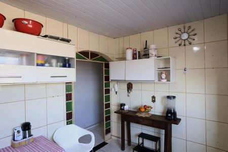Casa para alugar com 300m², 3 quartos e 1 vaga Casa para alugar com 300m², 3 quartos e 1 vagaCozinha e Área de Serviço