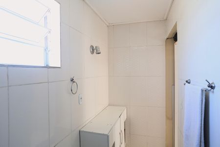 Banheiro da Suíte de casa para alugar com 3 quartos, 300m² em Ipiranga, Belo Horizonte