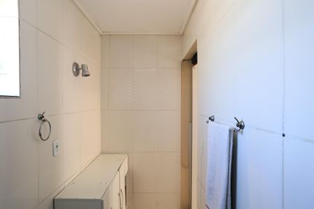 Casa para alugar com 300m², 3 quartos e 1 vaga Casa para alugar com 300m², 3 quartos e 1 vagaBanheiro da Suíte