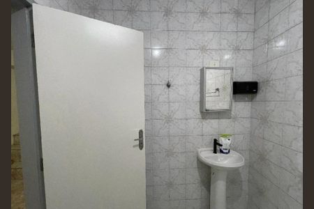 Foto 23 de casa à venda com 3 quartos, 210m² em Rio Pequeno, São Paulo