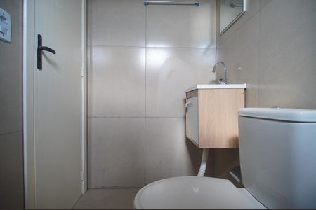 Banheiro de apartamento para alugar com 1 quarto, 32m² em Campina, São Leopoldo