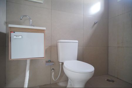 Banheiro de apartamento para alugar com 1 quarto, 32m² em Campina, São Leopoldo