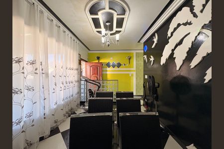 Sala 2 de casa à venda com 4 quartos, 323m² em Cidade São Jorge, Santo André