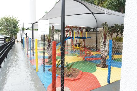 Apartamento para alugar com 52m², 2 quartos e 2 vagasÁrea comum - Playground